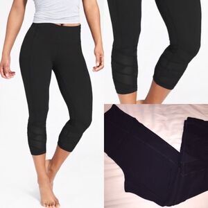 ATHLETA Black Mantra Capri Legging Black Mesh XS